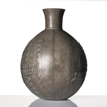 Estrid Ericson, an early "Peruanska urnan" (Peruvian urn) pewter vase model "A 157", Firma Svenskt Tenn, Stockholm 1930.