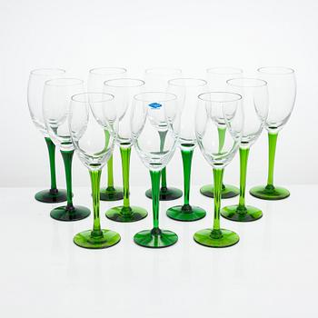 Saara Hopea, a 12-piece set of 'Traviata' wine glasses, Nuutajärvi.