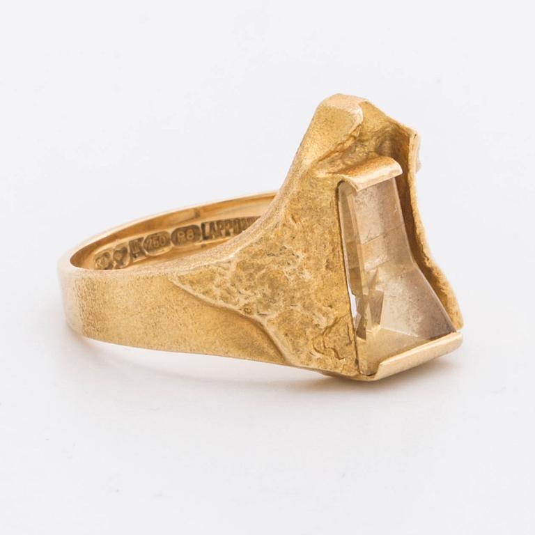 LAPPONIA RING, 18k guld w quartz, design Björn Weckström, Finland 1992.