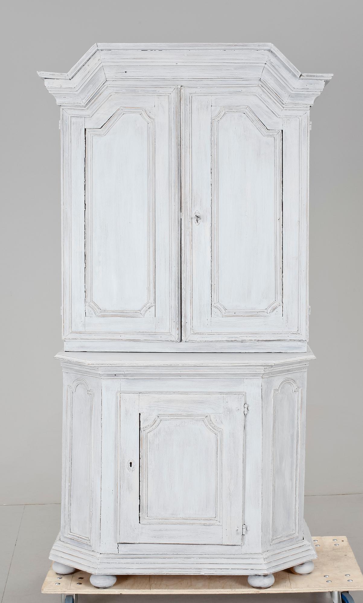 SKÅP, allmoge, 1800-talets början.