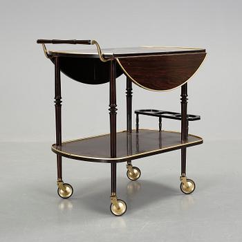 SERVERINGSVAGN, 1900-talets andra hälft.
