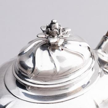 A Swedish 18th century small silver tea-pot, mark of Jonas Berg, Stockholm 1756.