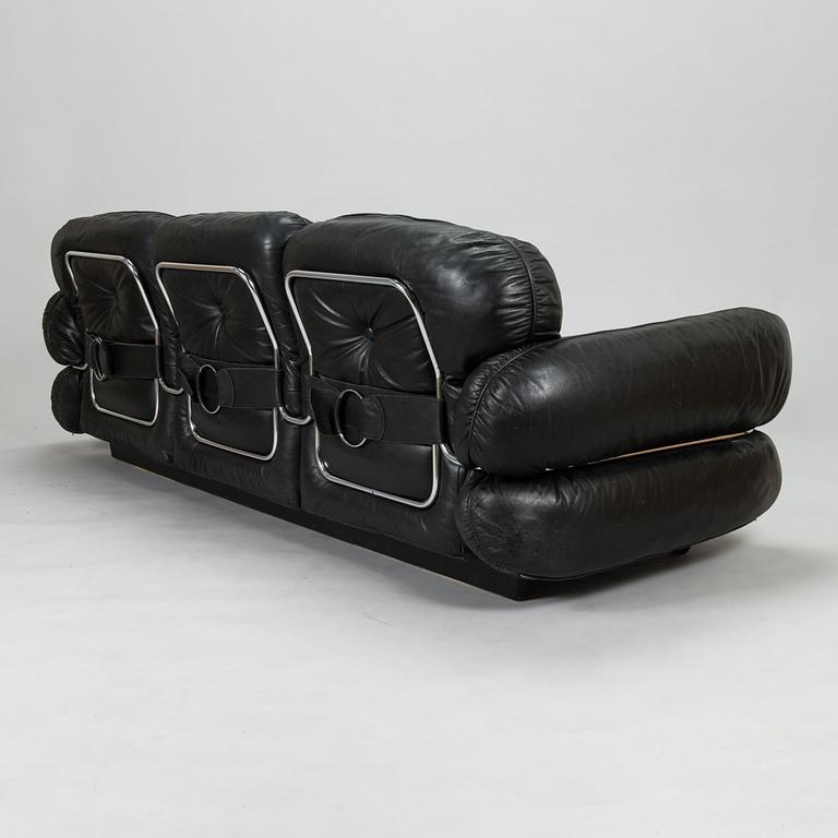 Kurt Hvitsjö, A 1970's sofa 'Hannibal' for Isku.