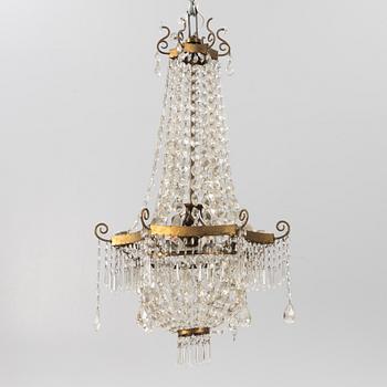 A chandelier, early 20th Century.
