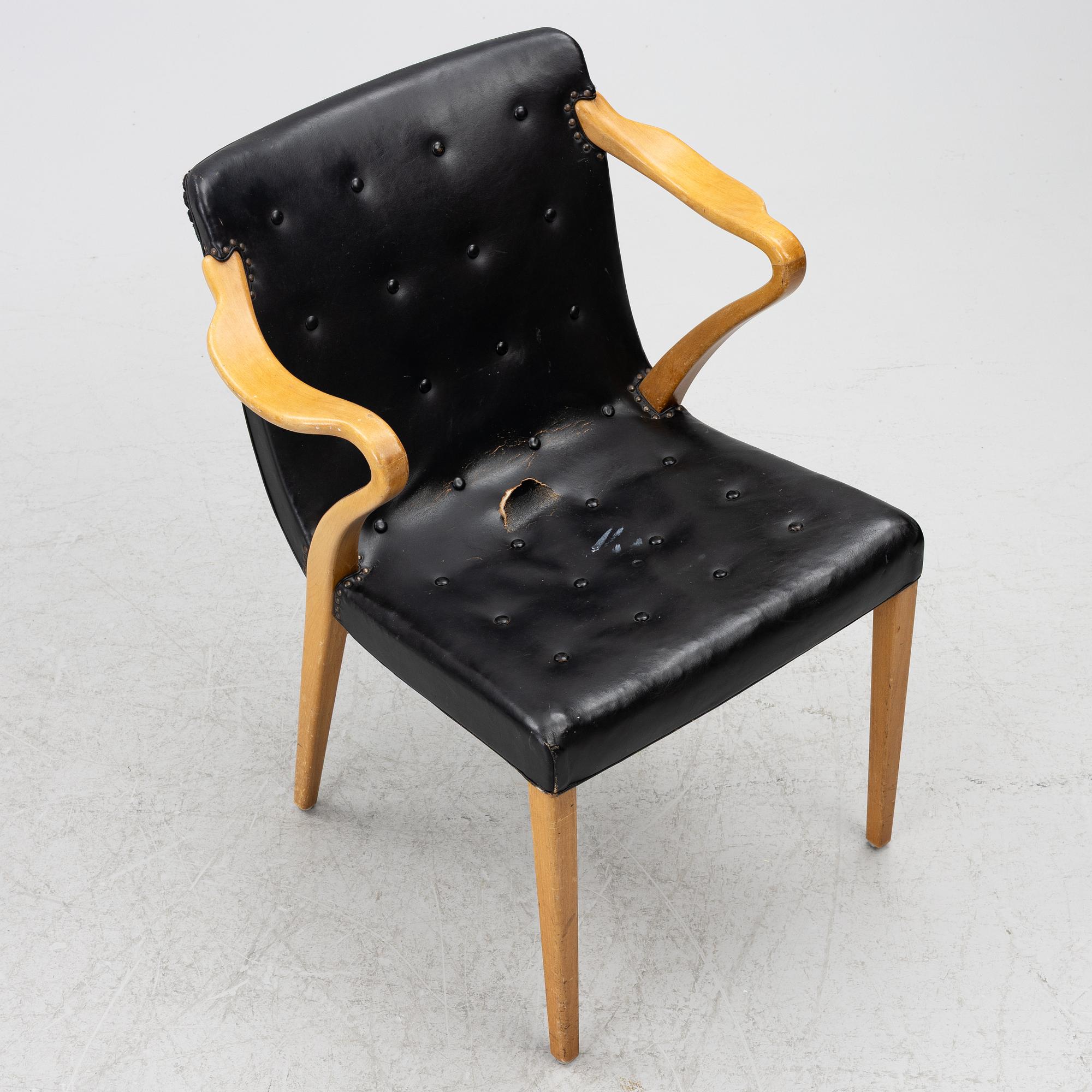 Axel Larsson, karmstolar ett par, möjligen modell 1208, Svenska Möbelfabrikerna, Bodafors, 1930-tal.