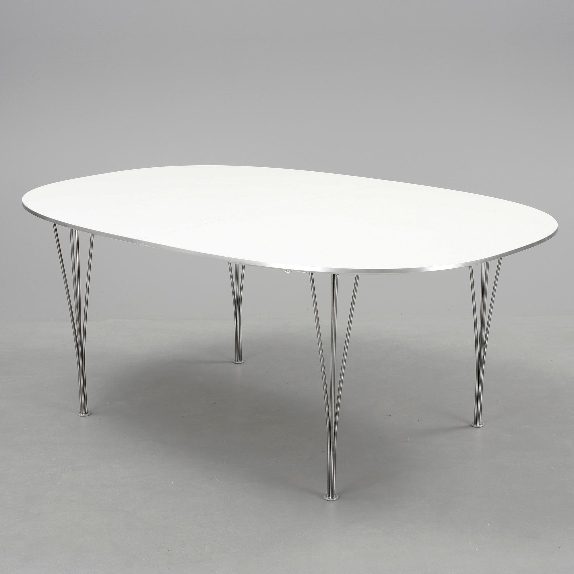 MATBORD, "Superellips", Bruno Mathsson och Piet Hein, Fritz Hansen, Danmark, 1900-talets andra hälft.