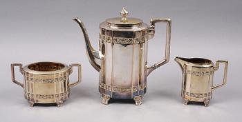 KAFFESERVIS, 3 delar, nysilver, CG Hallberg, Stockholm, 1900-talets första hälft.