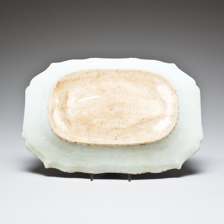 STEKFAT, porslin. Kina Qianlong(1736-1795).