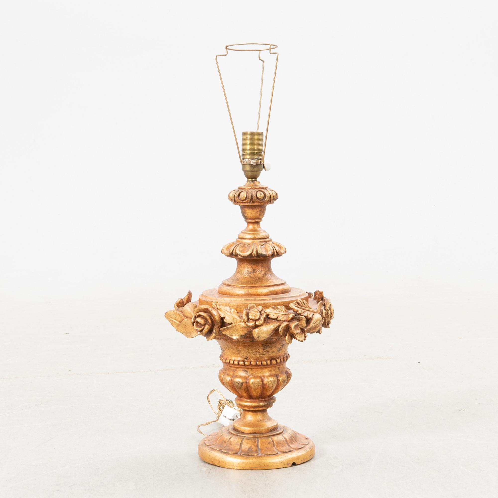Table lamp, Baroque style, Italy, 20th century.