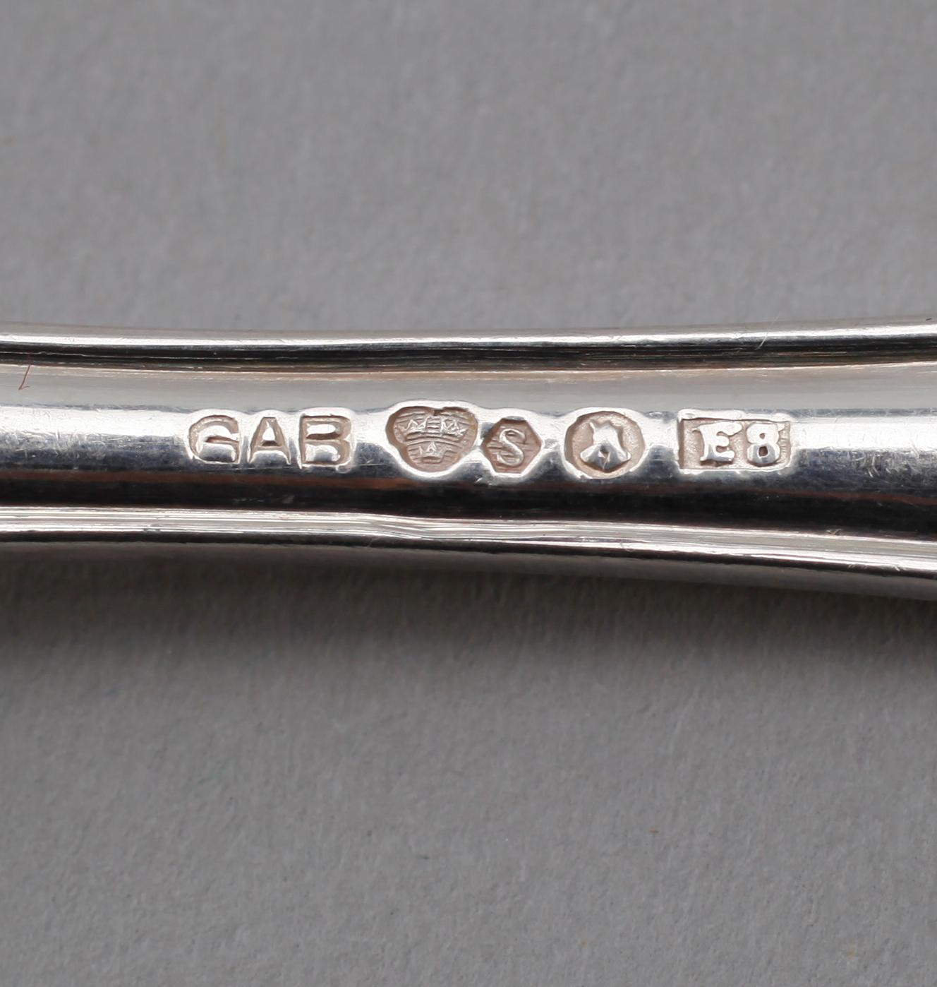 FISKBESTICK, 34 delar, silver. GAB, Stockholm 1930-tal. Vikt ca 1678 gram.