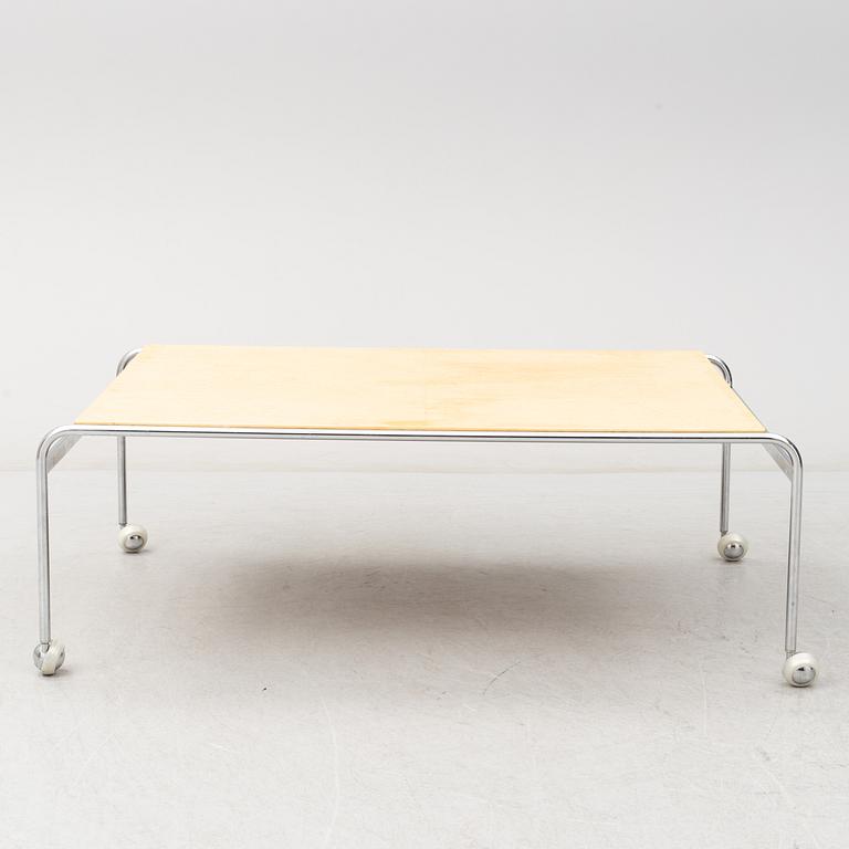BRUNO MATHSSON, sofa table, "Karin",Mathsson international AB, Värnamo. Late 20th century.