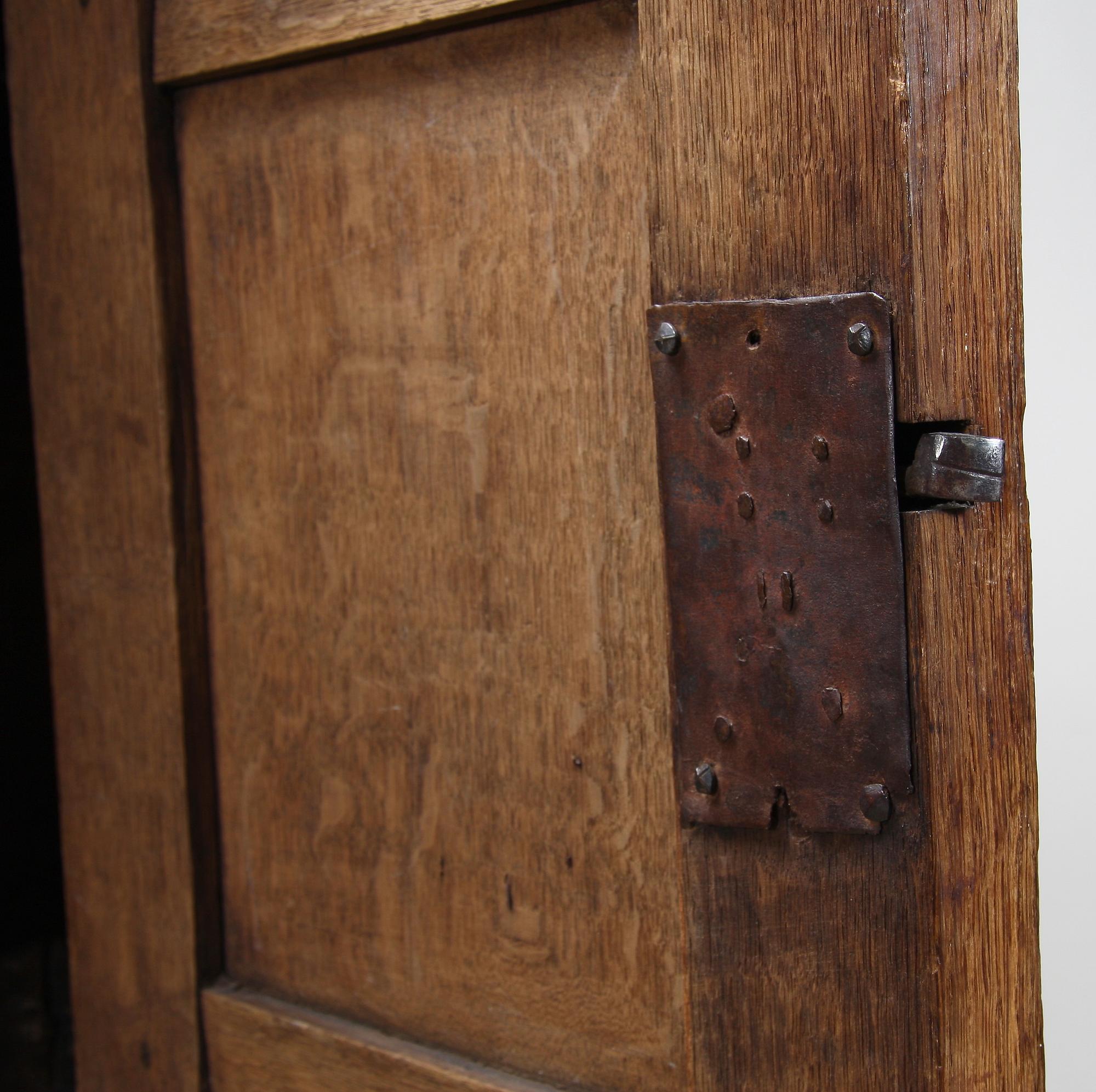 SKÅP, renässansstil, delvis 1700-tal.