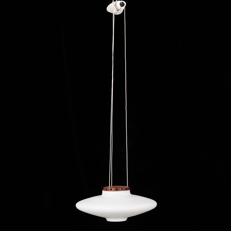 TAKLAMPA, "Ufo", modell 565, Luxus, 1900-talets tredje kvartal.