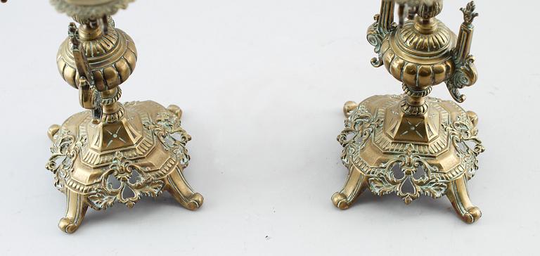 KANDELABRAR, 1 par, brons, 1800-talets andra hälft.