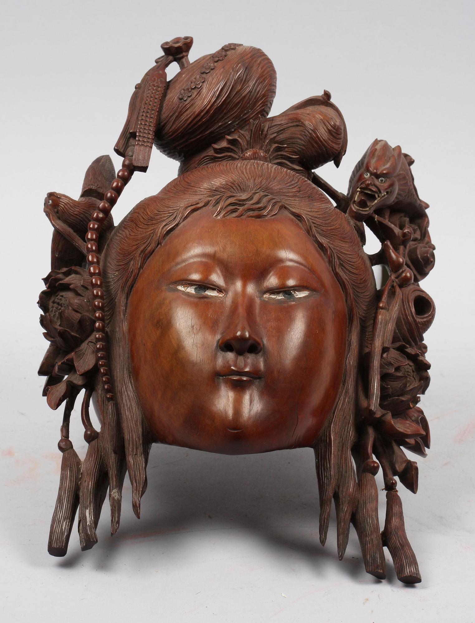 MASK, trä. Orientalisk trol Kina.