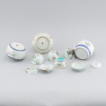PARTI PORSLIN, 8 delar, Kina, 1800- och 1900-tal.