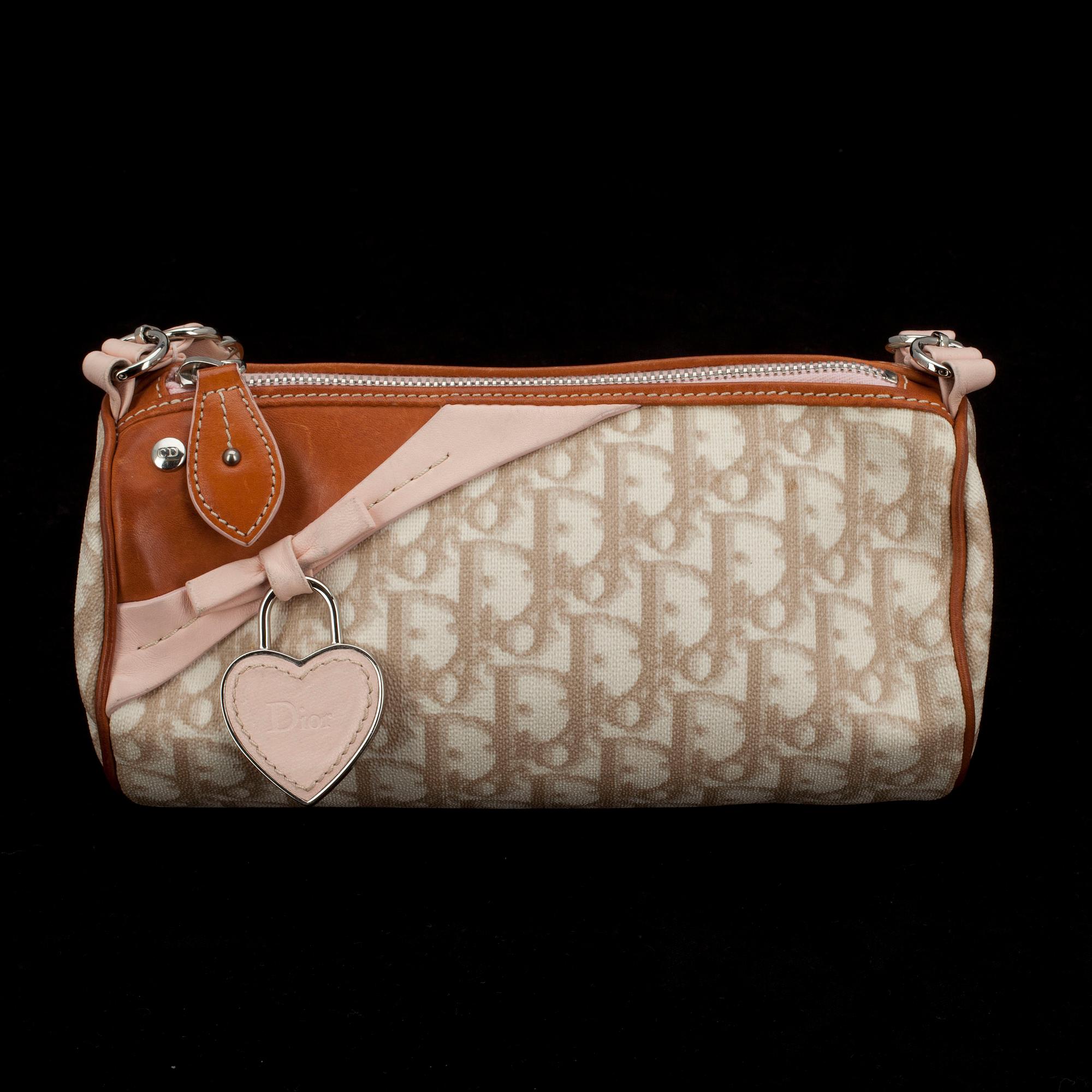 VÄSKA, baguette, Christian Dior.