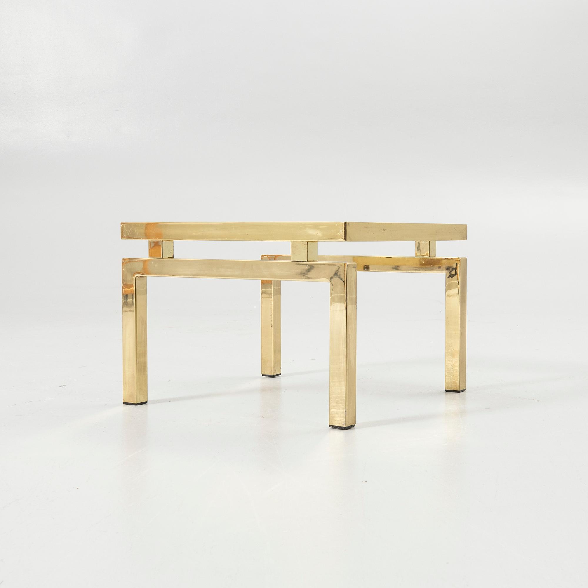 Coffee table, late 20th/early 21st century.