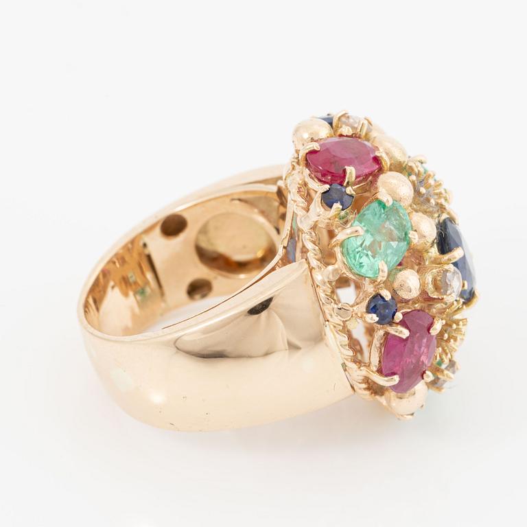 Ring, 14K gold with sapphire, emerald, ruby, and rose-cut diamonds.