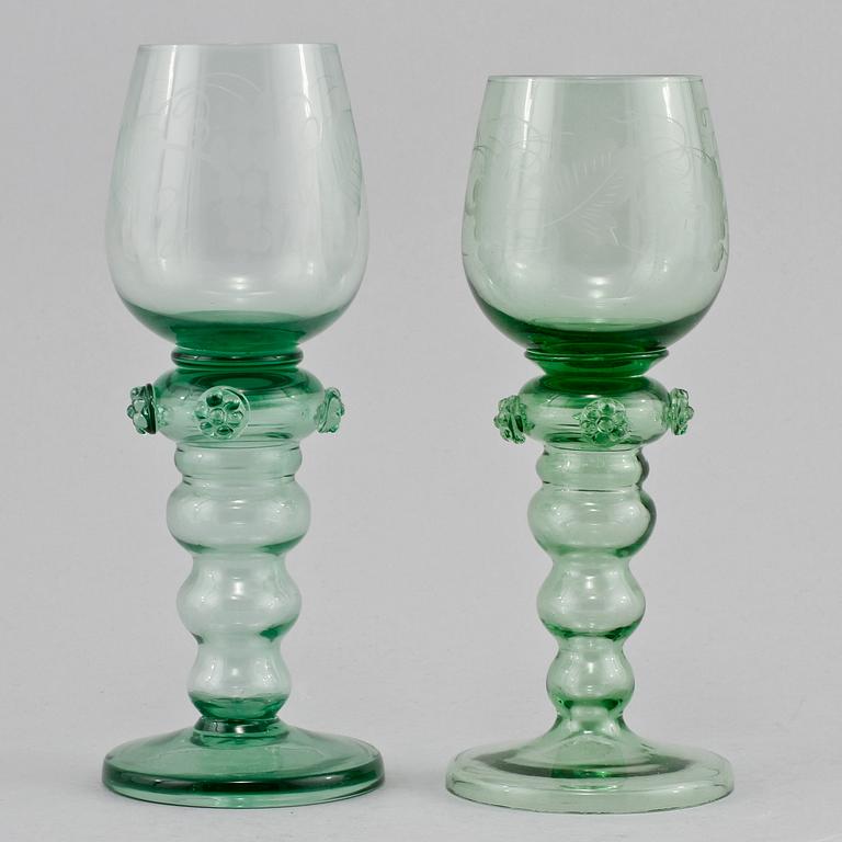 REMMARE, 12 st, snarlika, glas, omkring 1900-talets mitt.