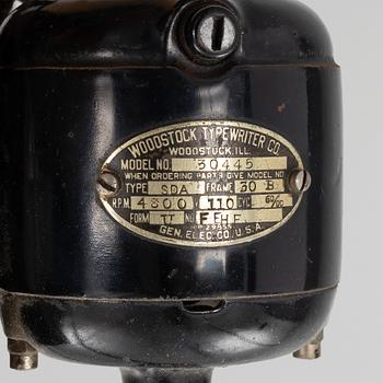 Watchmaking tools and spare parts, including a lathe by Lorch.