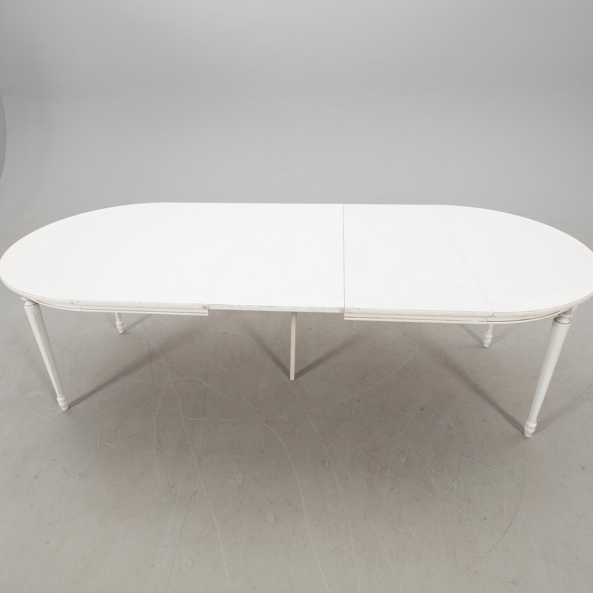 Dining Table in Gustavian Style, Late 20th Century.