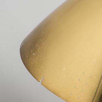 Paavo Tynell, a mid-20th century 'K2-20' pendant light for Idman.