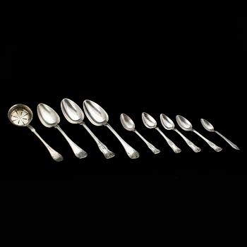 PARTI BESTICK, 9 st, silver, flertal smeder, bla Kjellberg, Västerås. Mest 1800-tal. Vikt ca 330 gram.