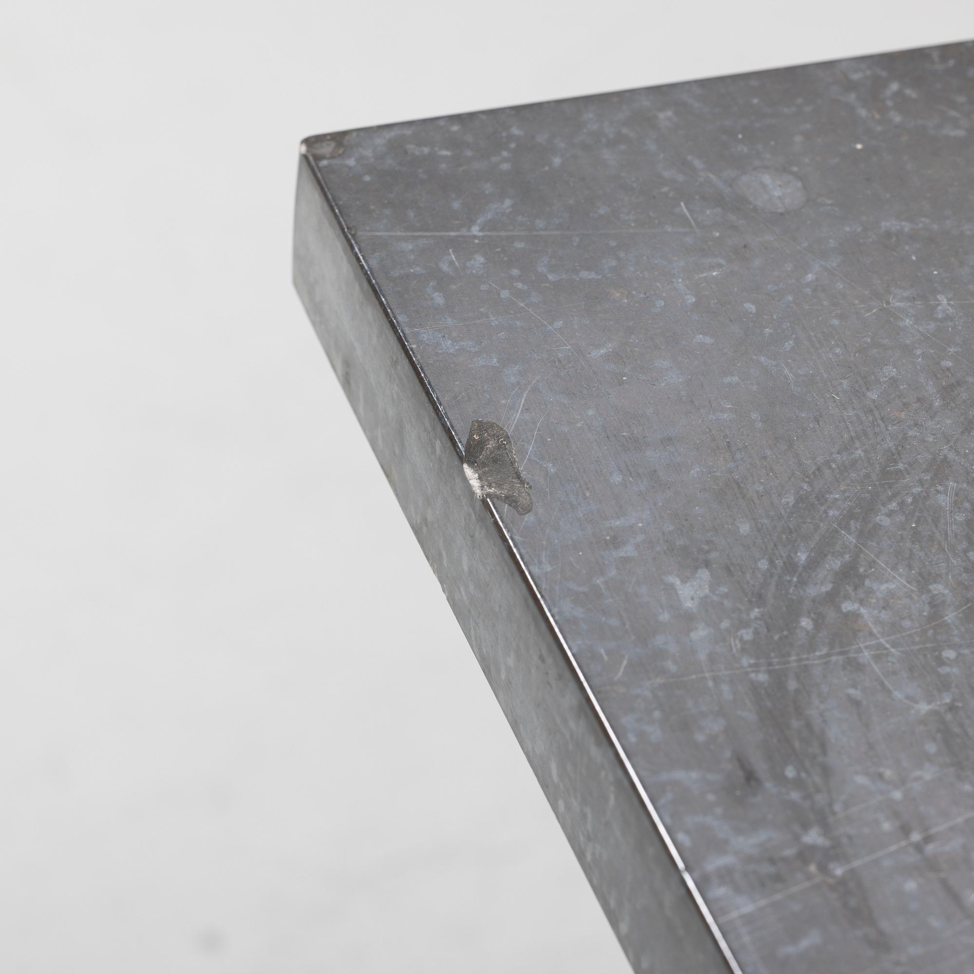 Stone table, 19th century.