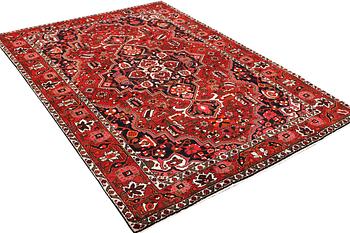 Matta, Bakhtiari, ca. 308 x 212 cm.