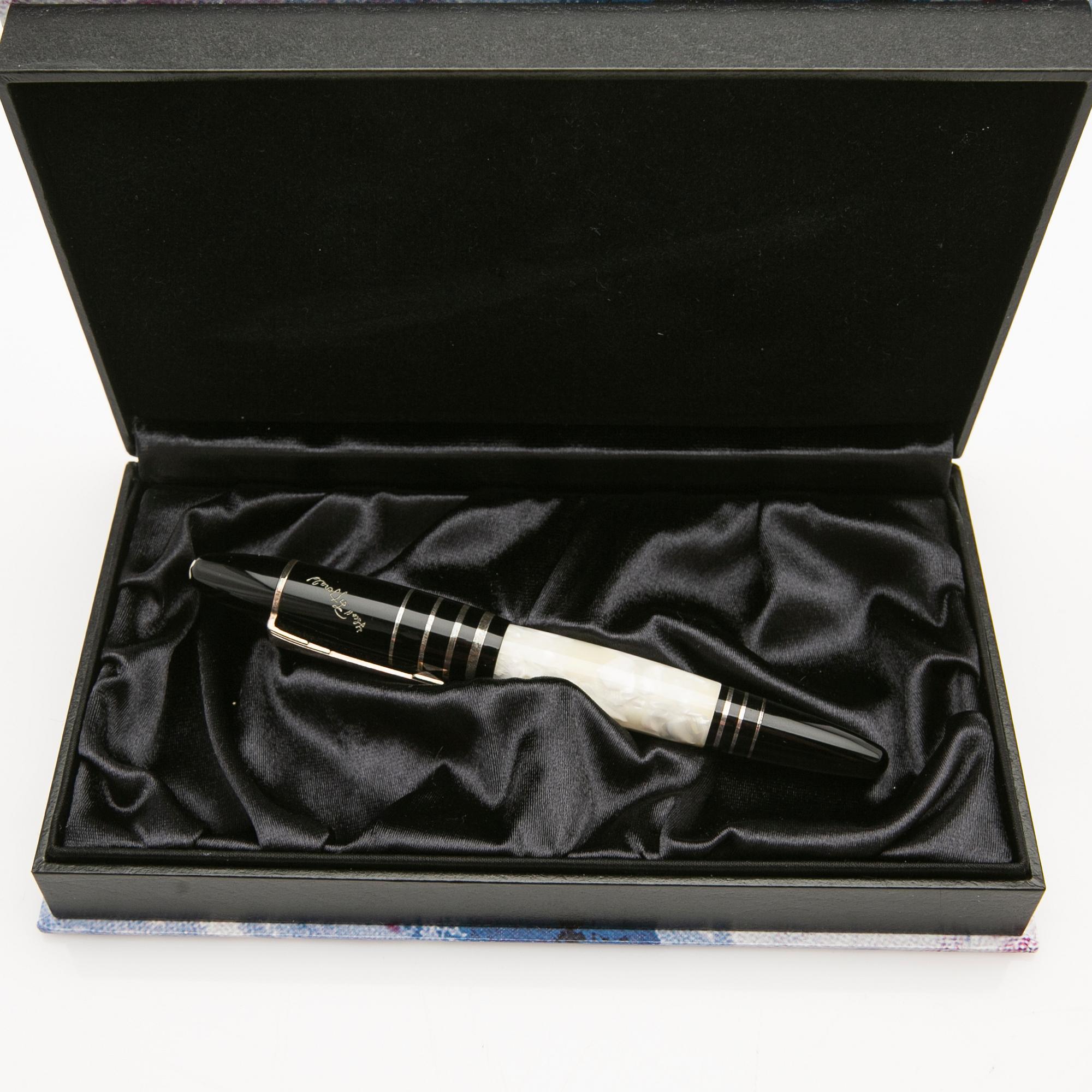 Montblanc, fountain pen, Writer's Edition, “F. Scott Fitzgerald”, Germany, 2002.