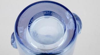 KONSTGLAS, 2 st, sign. H. Tynell sekä Aimo Okkolin Riihimäen Lasi Oy.