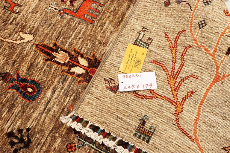 A modern design Ziegler Ariana carpet, a. 275 x 179 cm.