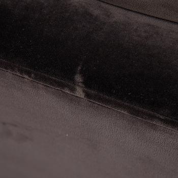 Josef Frank, a 'Liljevalchs' sofa, Svenskt Tenn, Sweden, recent production.