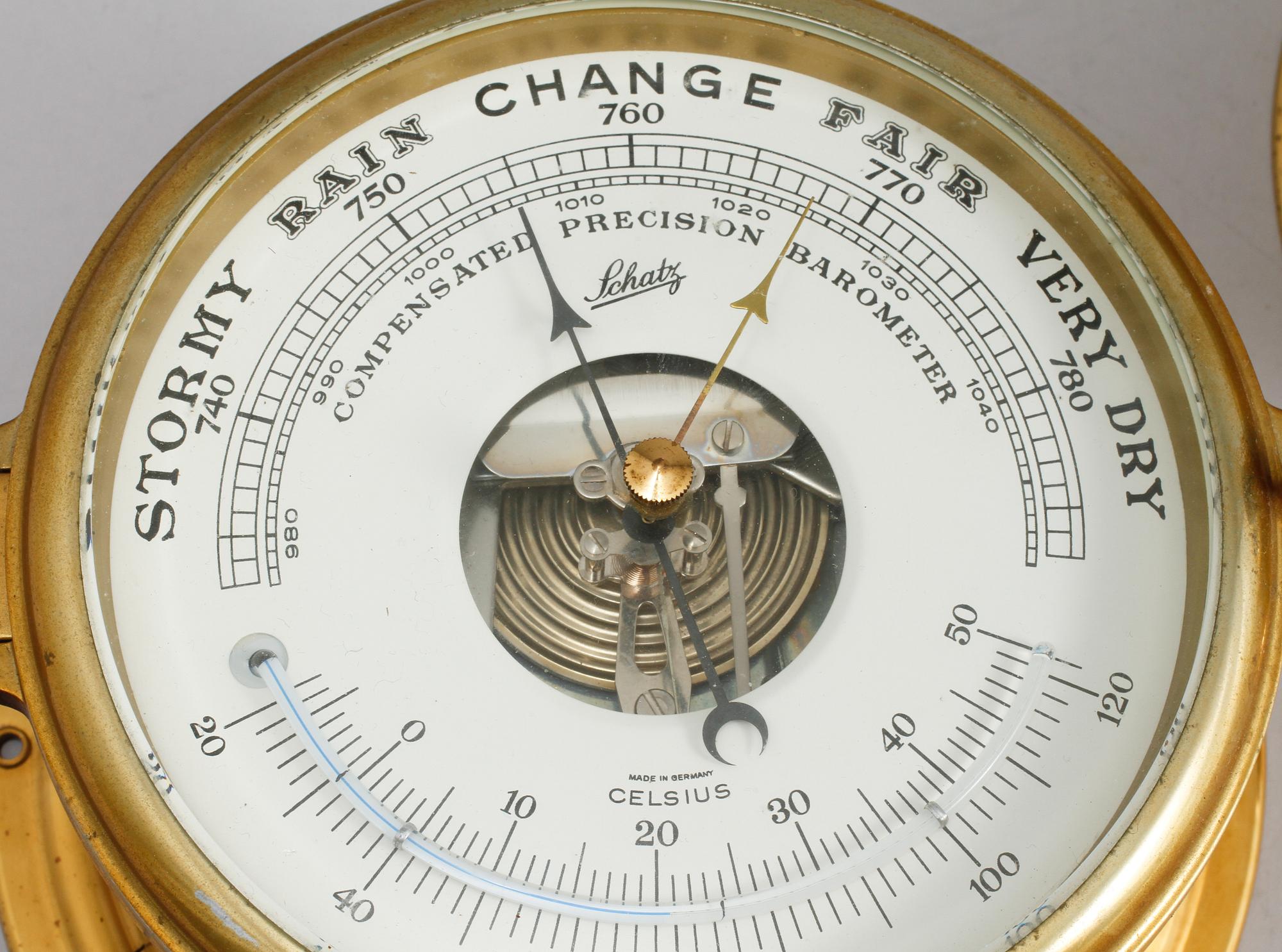 BAROMETER samt SKEPPSKLOCKA, Schatz, 1900-talets andra hälft.