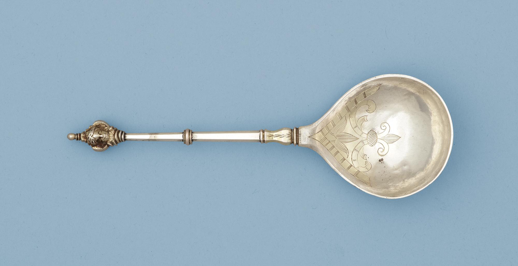 A Norwegen 18th century parcel-gilt spoon, makers mark of av Nicolai Willemsen Horstman (Trondheim 1720-60). Barock-style.
