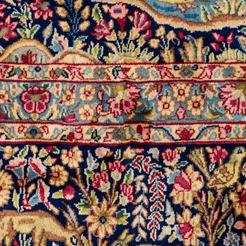 Carpet, Kerman, approx. 390 x 295 cm.