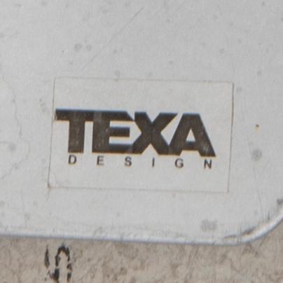 Golvlampor ett par Texa modern tillverkning.
