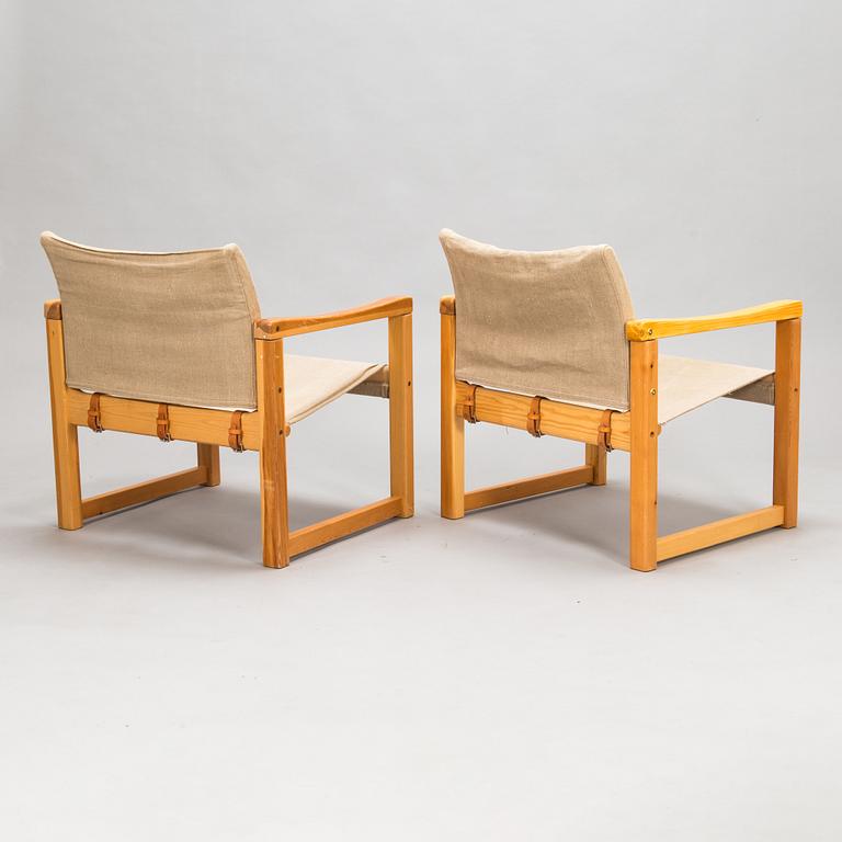 Karin Mobring, fåtöljer, ett par, "Diana" IKEA. Formgiven 1972.