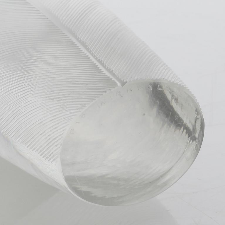 TAPIO WIRKKALA, vas, "Sulka / Fjäder", glas, Iittala, signerad, daterad -57.