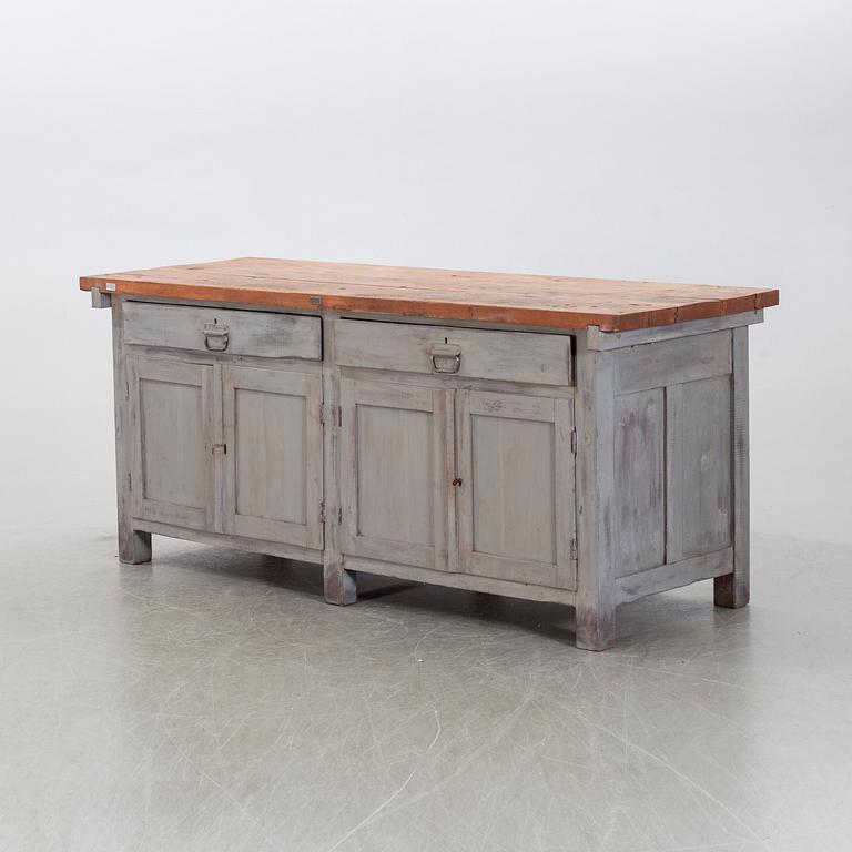 ARBETSBÄNK/SIDEBOARD 1900-tal.