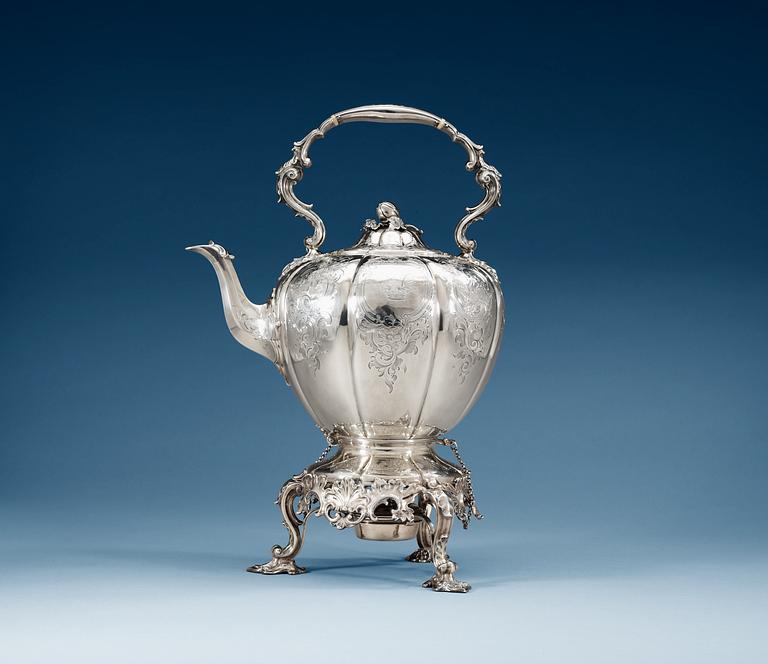 AN ENGLISH SILVER WATER-POT AND STAND, Makers mark of E & J Barnard, London 1855. Total weight 2 340 g.