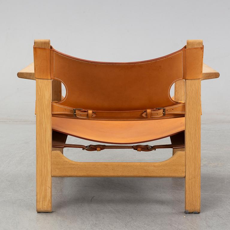 A model 226 easy chair, 'Den spanske stolen' by Børge Mogensen for Fredericia stole fabrik. Designed 1958.
