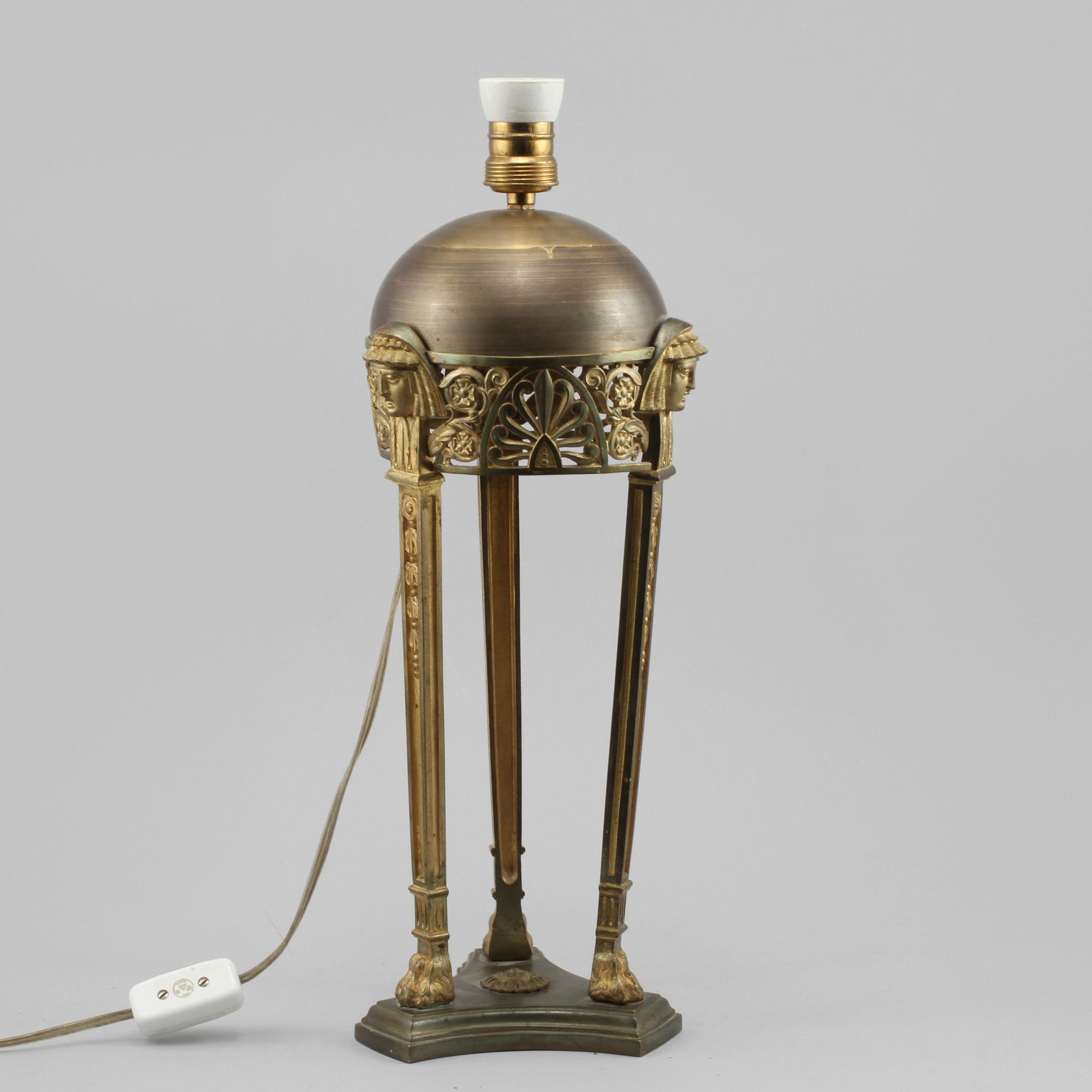 BORDSLAMPA, empirestil, 1900-talets första hälft.