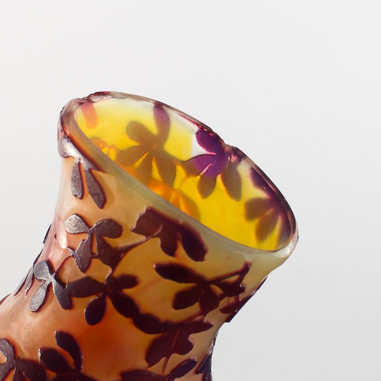 VAS, överfångsglas, märkt De Vez (De Varreux), Cristallerie de Pantin, Paris, 1900-talets början.