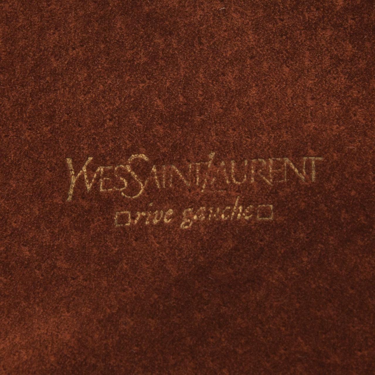 SKÄRP, 2 stycken, Yves Saint Laurent.