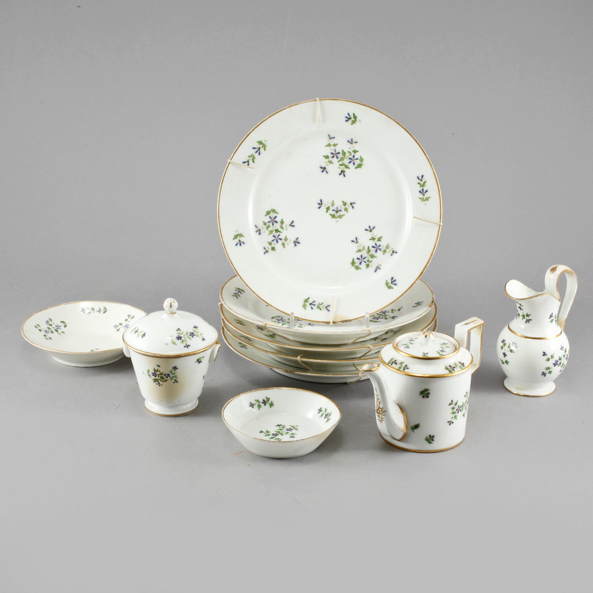 SERVISDELAR, 8 st, porslin, 1800-tal.