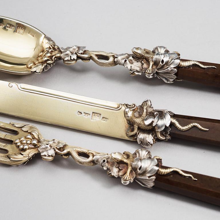 A set of three Russian 19th century parcel-gilt and jasper travel-cutlery, mark of Sasikow, Moscow 1847.