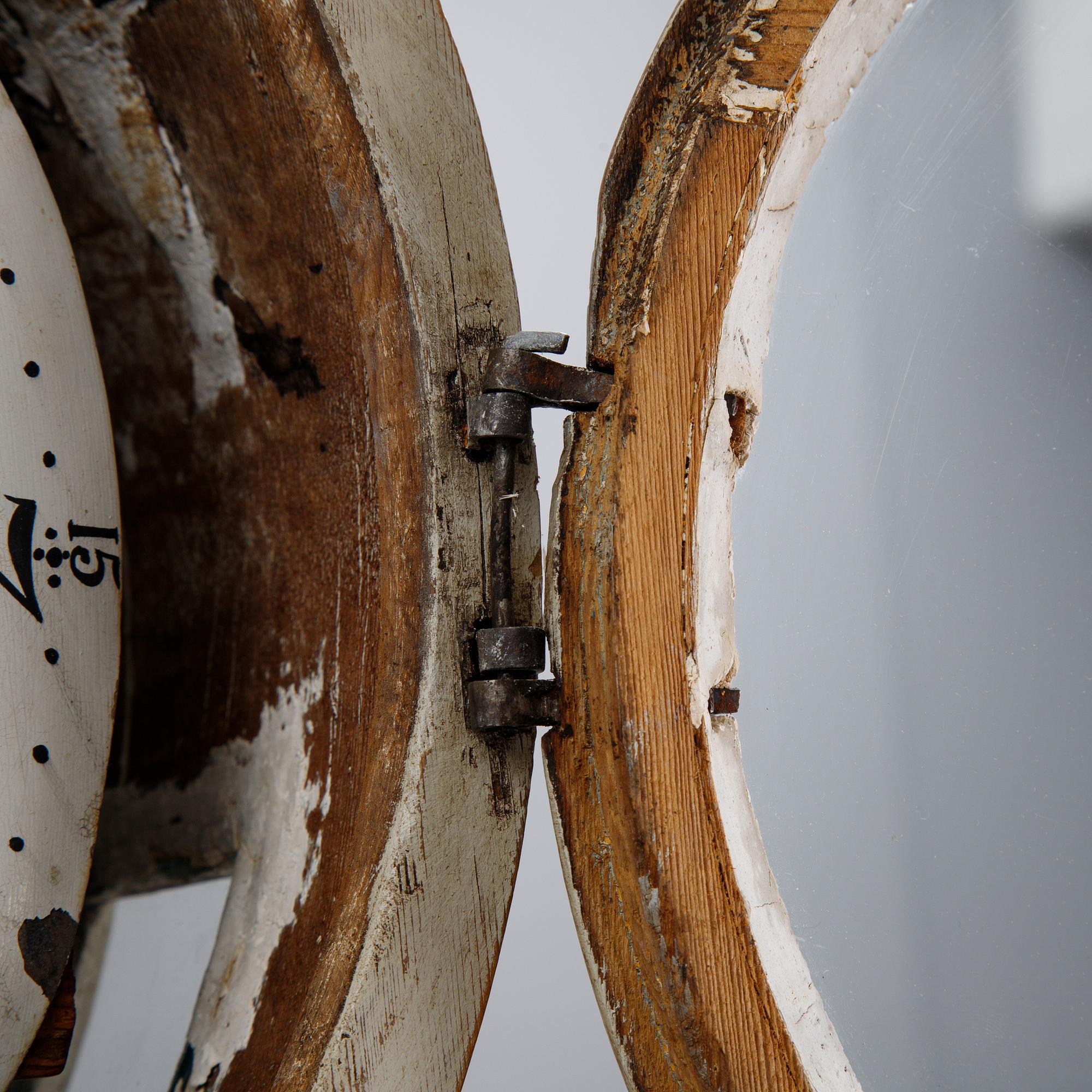 A Swedish painted loncase clock from around the year 1800.