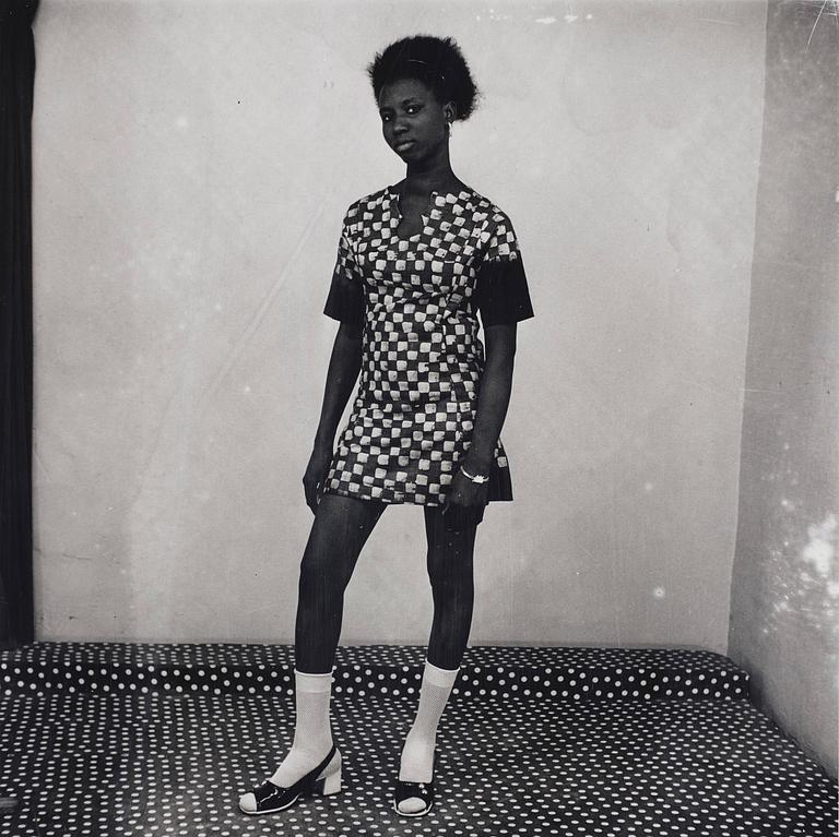 Malick Sidibé, 'Avec ma Minie Robe', 1971.